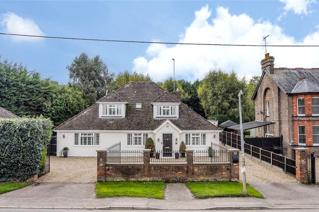 Detached house for sale in Luton Road, Chalton, Luton, Bedfordshire