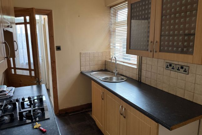 73 Recreation Drive, Mansfield photo 3
