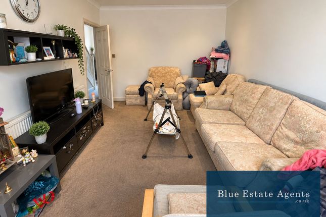42, Ivanhoe Road, Hounslow photo 3