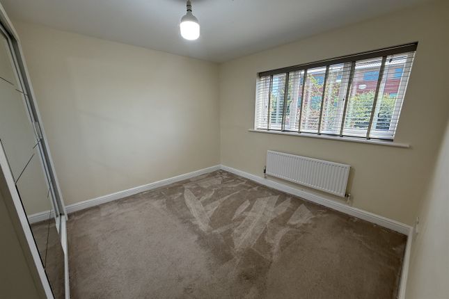 11, Regency Gardens, Cheadle Hulme, Cheadle photo 4