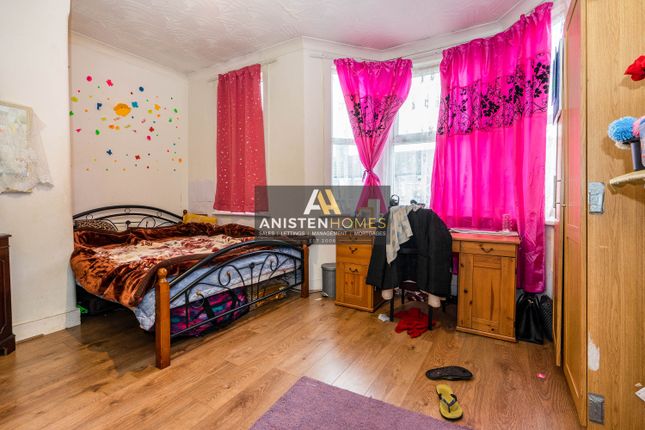 Terraced house for sale in Richmond Road, Ilford