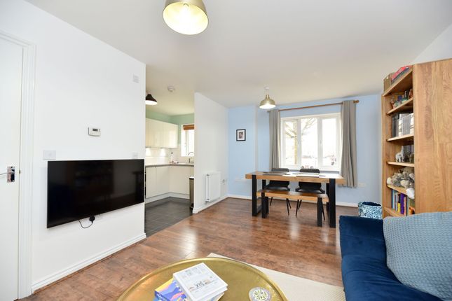9 Elgar Place, Biggleswade photo 4
