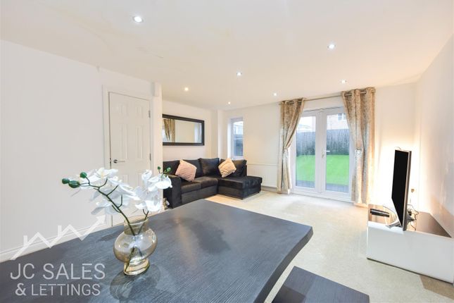 104, Halesworth Road, Sheffield photo 2