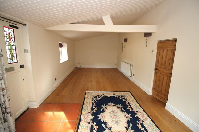 Carlton, Bedford photo 4