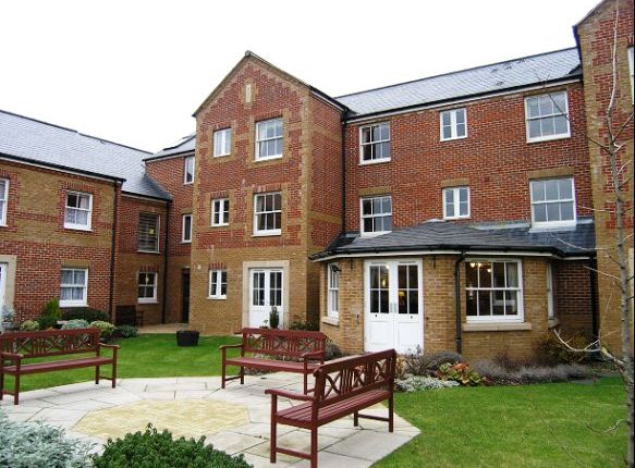 Flat for sale in Stockbridge Road, Chichester, West Sussex