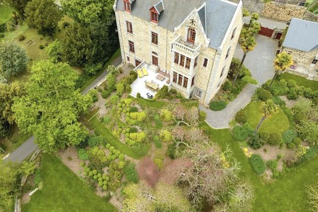 Thumbnail Country house for sale in Saint-Jean-Le-Thomas, Basse-Normandie, 50530, France
