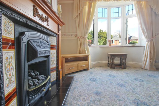 8, Park Avenue Cheadle, Stoke-on-Trent photo 4
