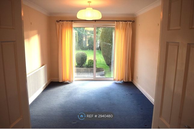 Oakdene Gardens, Leeds photo 5