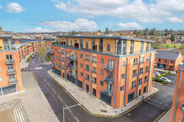 Thumbnail Flat to rent in Bridgeview House, 2 Woodhouse Close, Worcester, Worcestershire