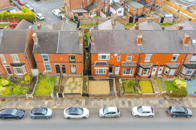91 Wigan Road, Wigan photo 2