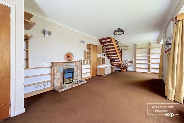 7, Amados Close, Plymouth photo 2