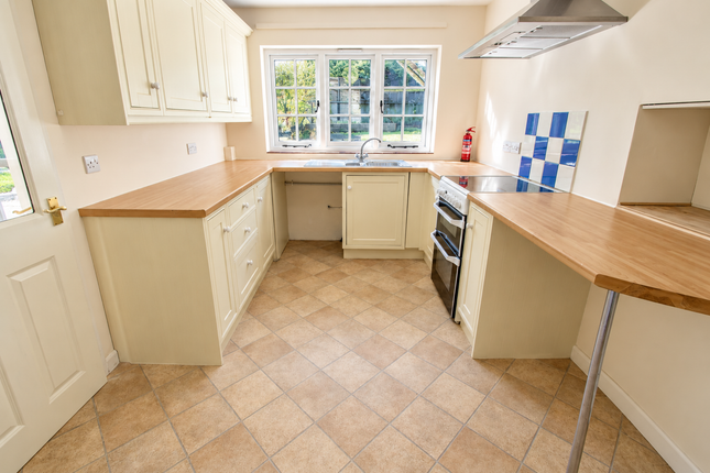 Metcombe Farmhouse, Metcombe, Ottery St Mary photo 4