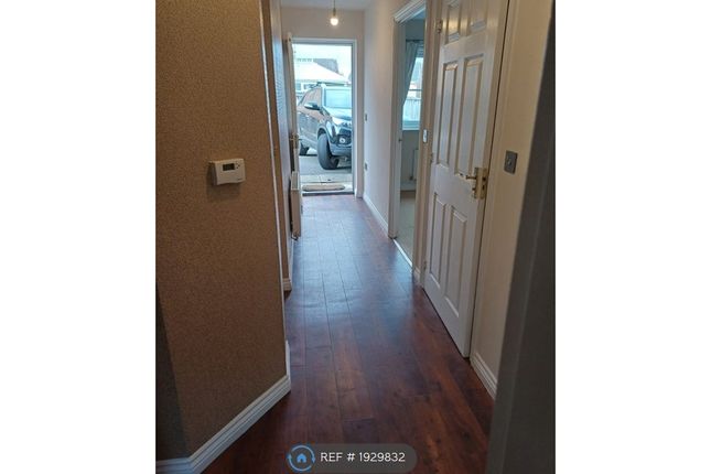 Chichester Close, Rugeley photo 2