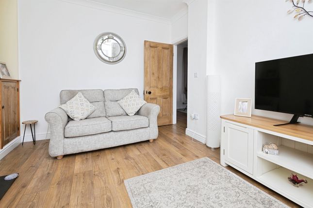 43, New Road, Swansea photo 3
