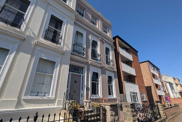 Thumbnail Flat to rent in Priory Street, Cheltenham