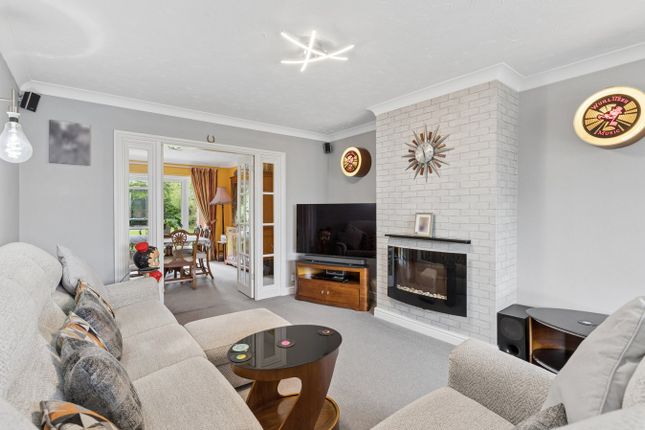 51, Wood End, Huntingdon photo 4