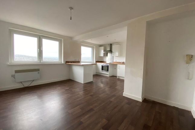 23 Bentley Court, Parkwood Rise, 23 Bentley Court, Parkwood Rise, Keighley photo 2