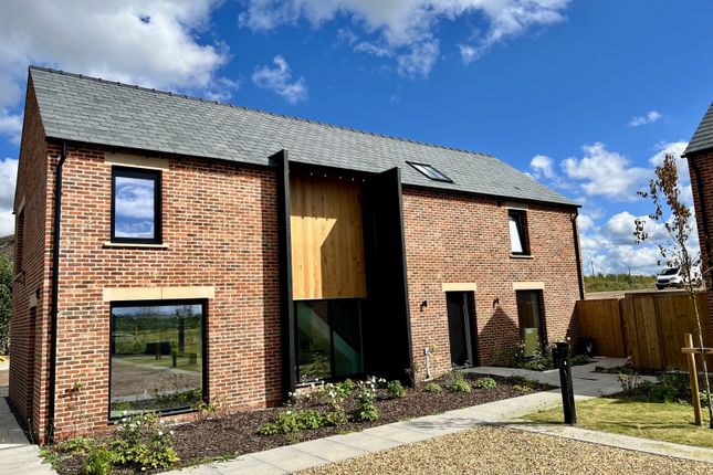 4 Bedroom House For Sale