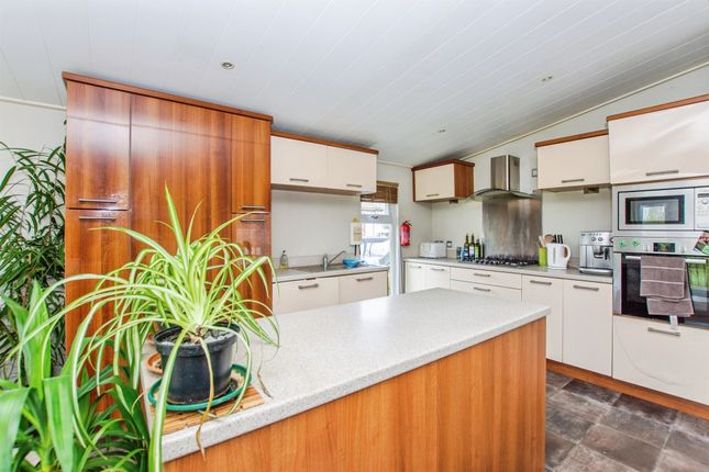 1, Wentworth Drive, Kirkgate, Wisbech photo 2