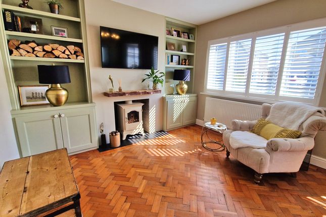 15, WESTFIELD CRESCENT, PORTHCAWL photo 4