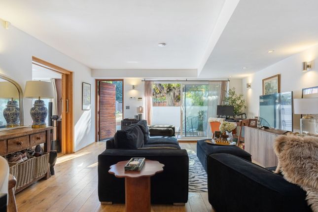 Flat 6, 179 Sheen Road, Surrey photo 2