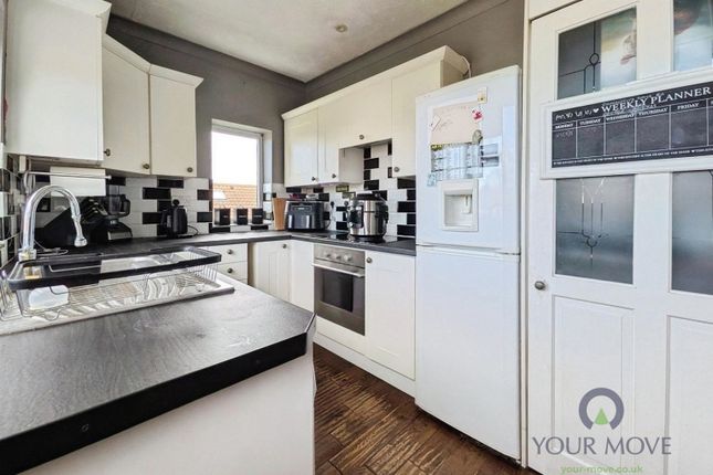 40, Lynmouth Drive, Sheerness photo 3