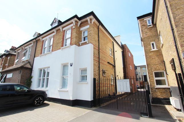 1-bed flat on 7A, Hatherley Road, Sidcup, £285,000