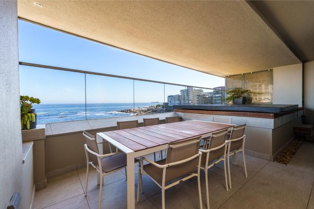 Apartment for sale in Victoria Road, Cape Town, South Africa