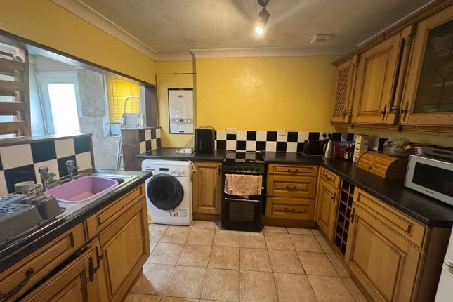 58 Ellacombe Church Road, Torquay photo 2