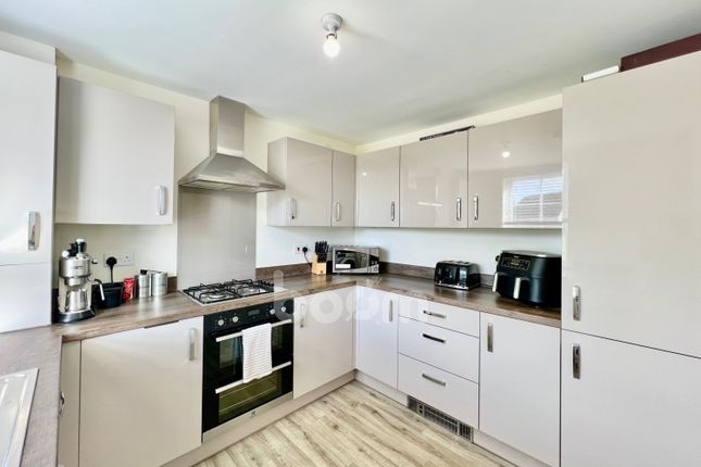 7, Glendale Wynd, Johnstone photo 3