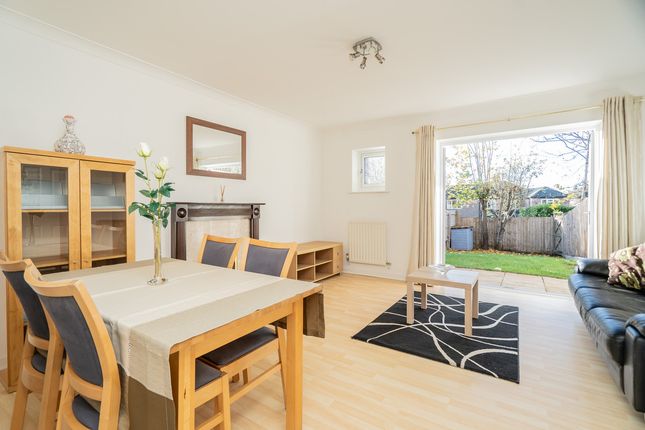 14, Catesby Croft, Milton Keynes photo 3