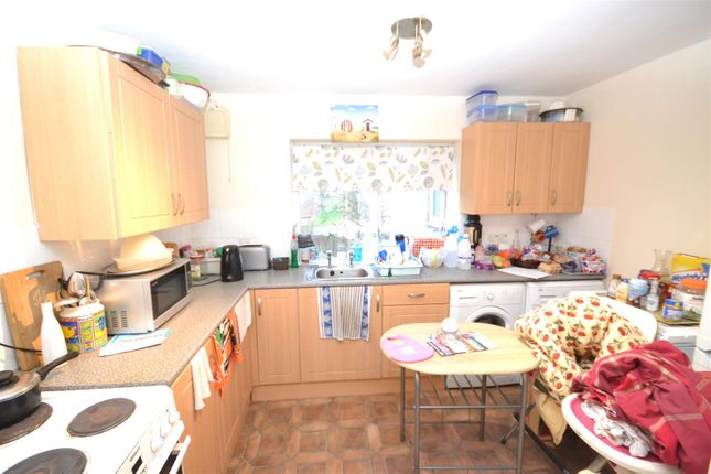 Flat for sale in Frescade Crescent, Kings Furlong, Basingstoke