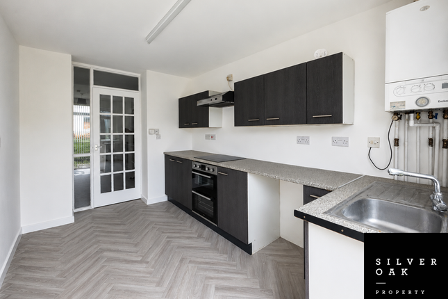 5 Stryd Emma, Llanelli photo 4