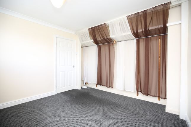 End terrace house to rent in Mythe View, Atherstone