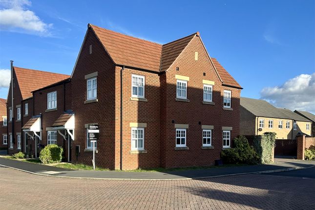 Thumbnail Flat for sale in Tulip Crescent, Loughborough