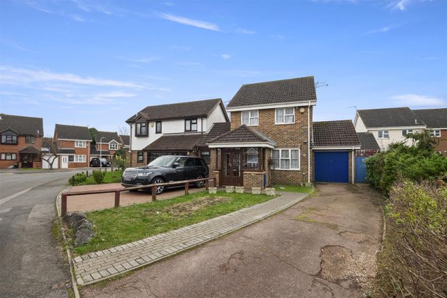 Thumbnail Detached house to rent in Kingsash Drive, Yeading, Hayes