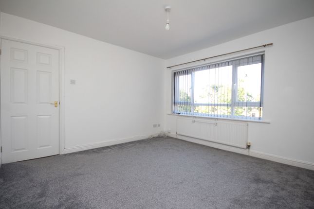 3, Thomas Court, Toppings Green, Bromley Cross, Bolton photo 3