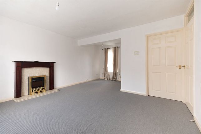 Thumbnail Flat to rent in Longley Hall Grove, Sheffield