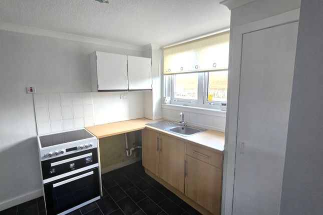 Flat to rent in Craigie Place, Galston, East Ayrshire
