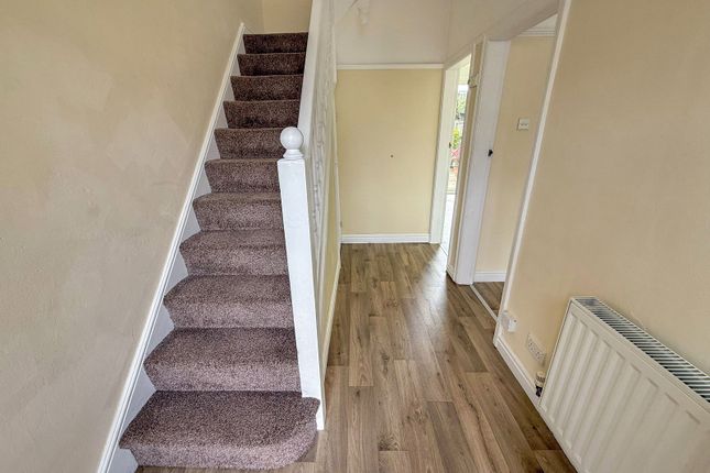 13, Elgar Avenue, Wirral photo 3