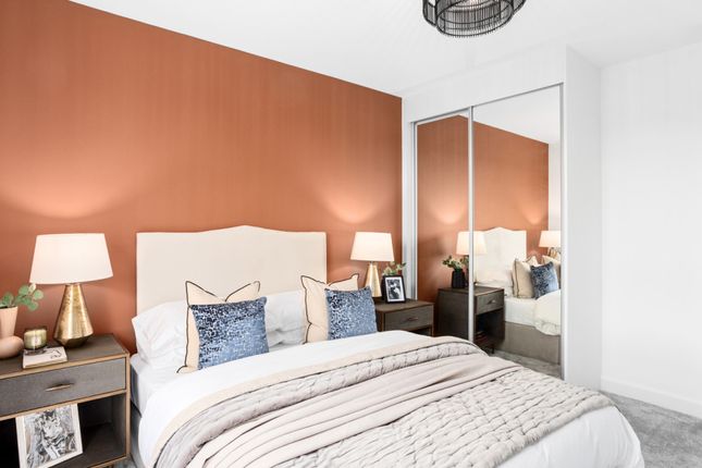 Flat for sale in Pegler Square, London