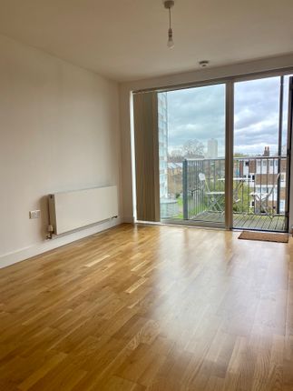 307 Adelaide Wharf , Queensbridge Road, London photo 3
