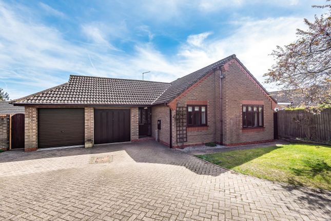 Thumbnail Bungalow for sale in Orchard Close, Yelvertoft, Northampton