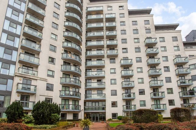 Flat 95, 3, Limeharbour, London photo 3