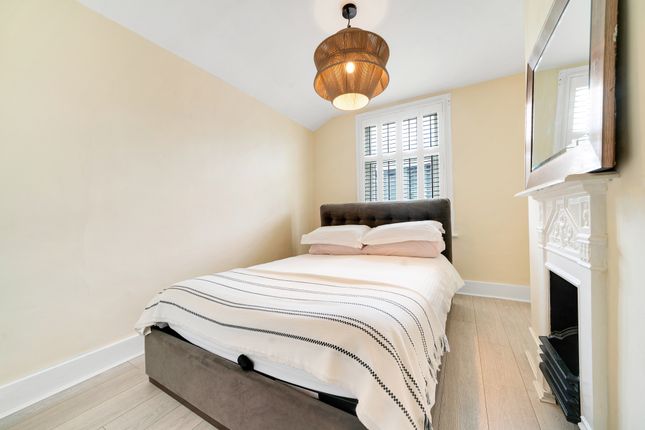 Terraced house for sale in Eversleigh Road, Shaftesbury Estate, London