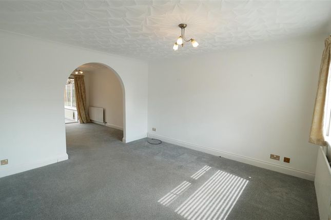 3, Locksgate, Somersham photo 2