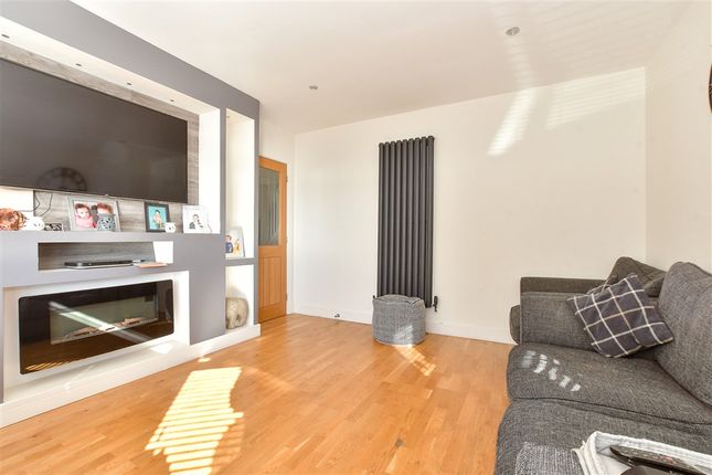 3-bed other on 30, Gills Cliff Road, £300,000