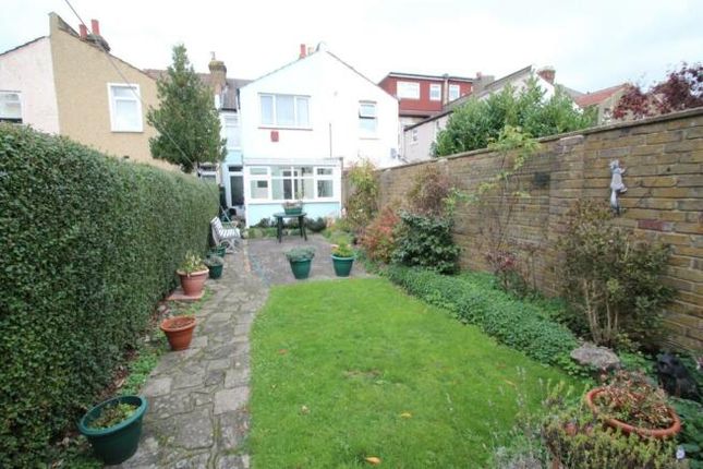 Terraced house for sale in Mansfield Road, South Croydon