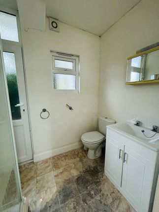 2, Beachfield Court, Penzance photo 4