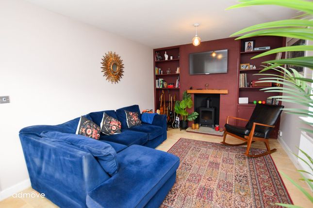 9 Henbury Gardens, Warrington photo 4